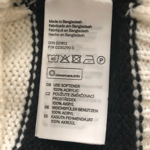 H&M Tunic Sweater - Picture 6 of 6